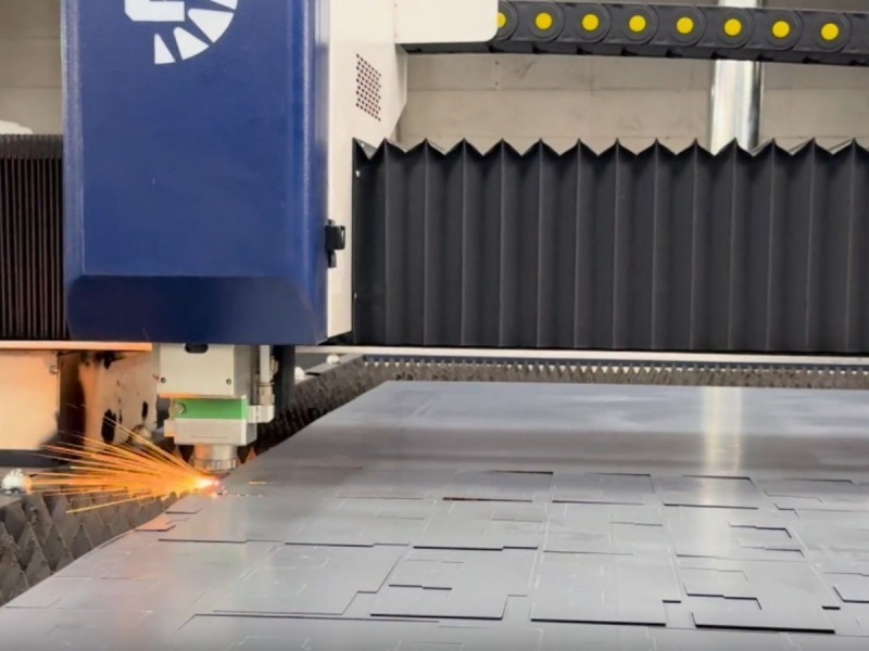 โรงงานตัดเลเซอร์ฉลุลาย